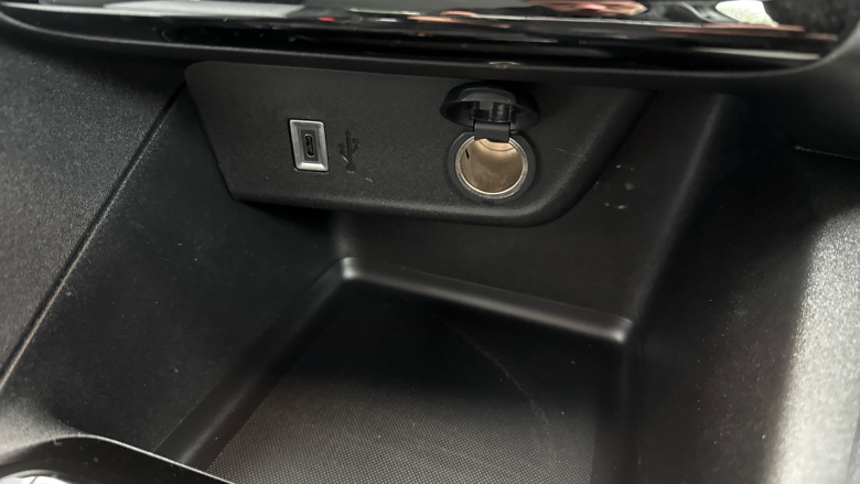 Vauxhall Corsa 1.2 Design 5dr Petrol Hatchback